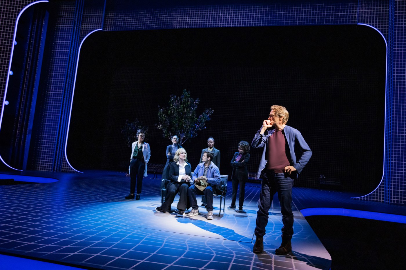 Review: ‘McNeal’ on Broadway stars Robert Downey Jr. in a story stuck in digitaland